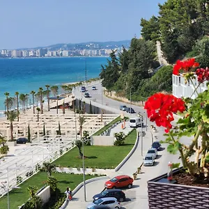 4* Hotel Gold